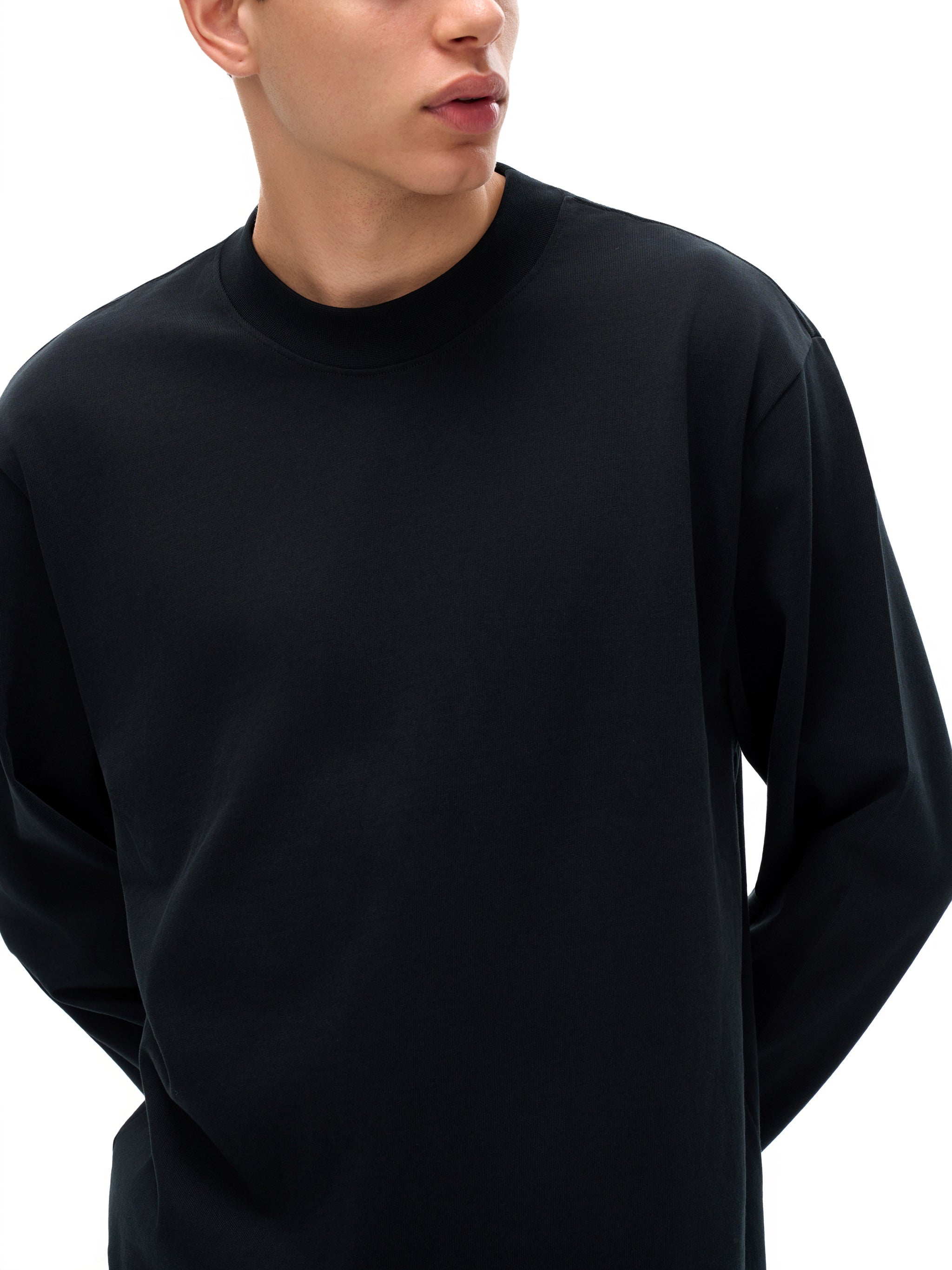 Essential Non - Shrink Mock Neck Sweatshirt - Arma Dei